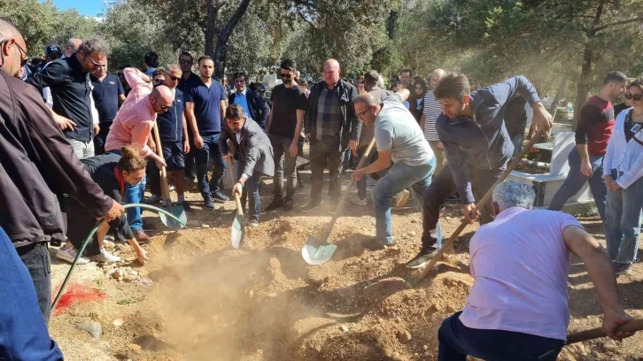 Yarışta yaşamını yitiren doktor toprağa verildi
