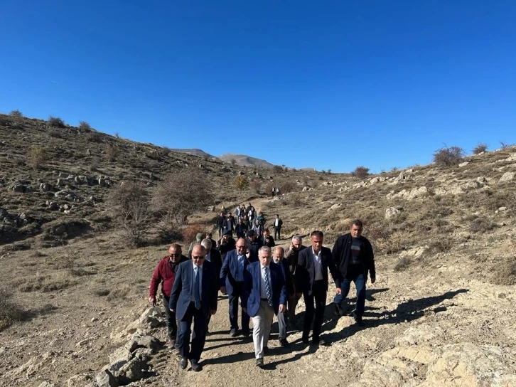 Yayla sakinlerini sevindiren yol haberi
