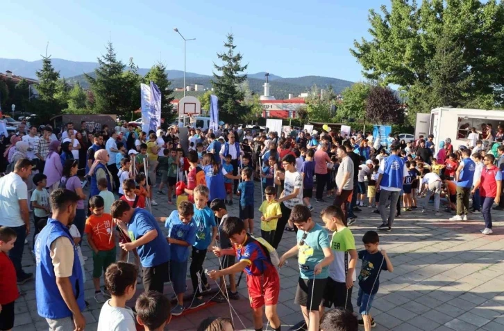 Yaz Kur’an kursuna gelen çocuklara farkındalık etkinliği
