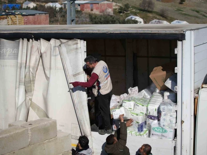 Yedi Başak Derneği’nin yardım seferberliği sürüyor
