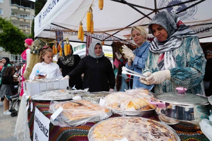 ’Yedi Renk Türkiyem Projesi’ ile Türkiye’yi tanıttılar
