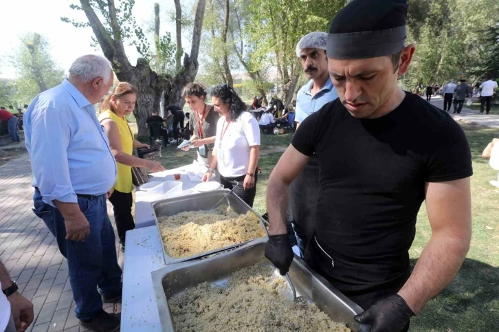 Yenimahalle Belediyesi, Divriği Kültür Şenliği’ne ev sahipliği yaptı
