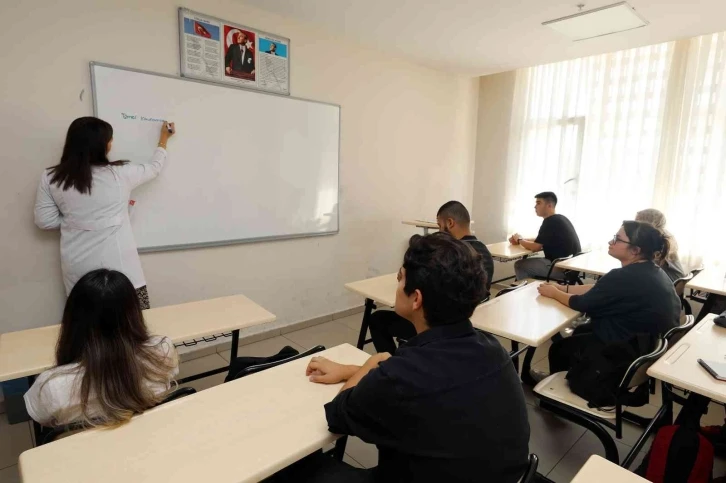 Yenimahalle’de Destek Eğitim Merkezlerine yoğun ilgi
