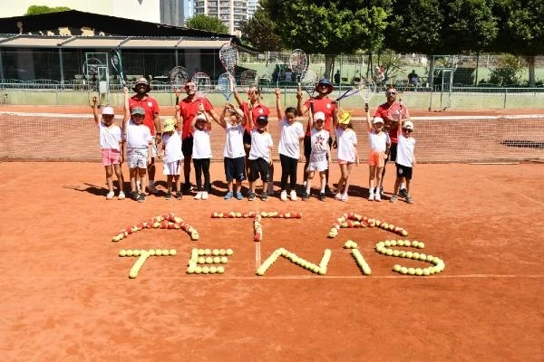 Yenişehir Belediyesi yaz okulu sanat ve spor kursları başladı