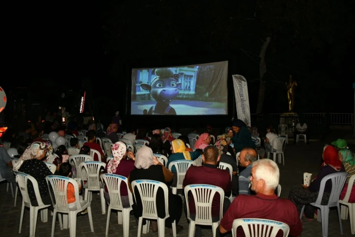 Yenişehir’de açık hava sinema günleri başladı
