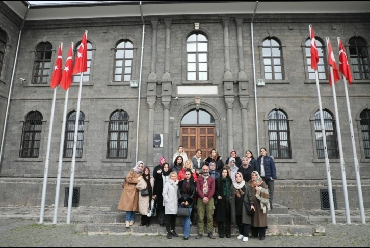 Yenişehir’de "Tarihe Yolculuk Müze Gezi Projesi" protokolü imzalandı
