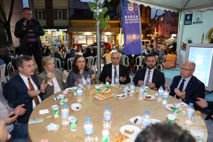 Yenişehirliler iftarda buluştu
