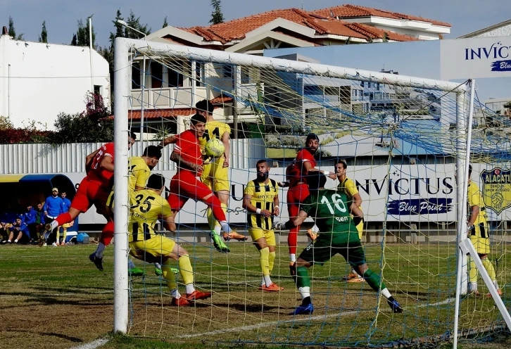 Yerel derbinin galibi Çeşme Belediyespor
