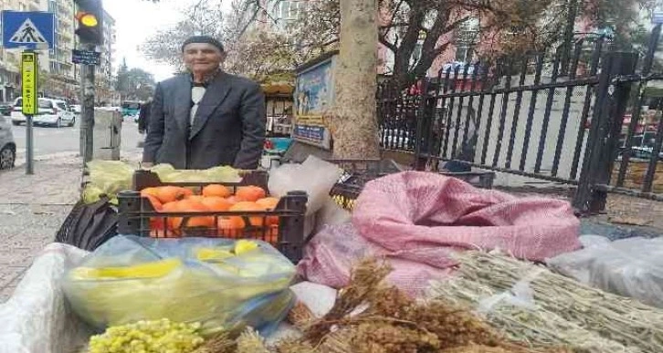 Yetiştirdiği doğal ürünler geçim kaynağı oldu