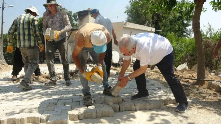 Yıllar sonra yolları parke ile tanıştı
