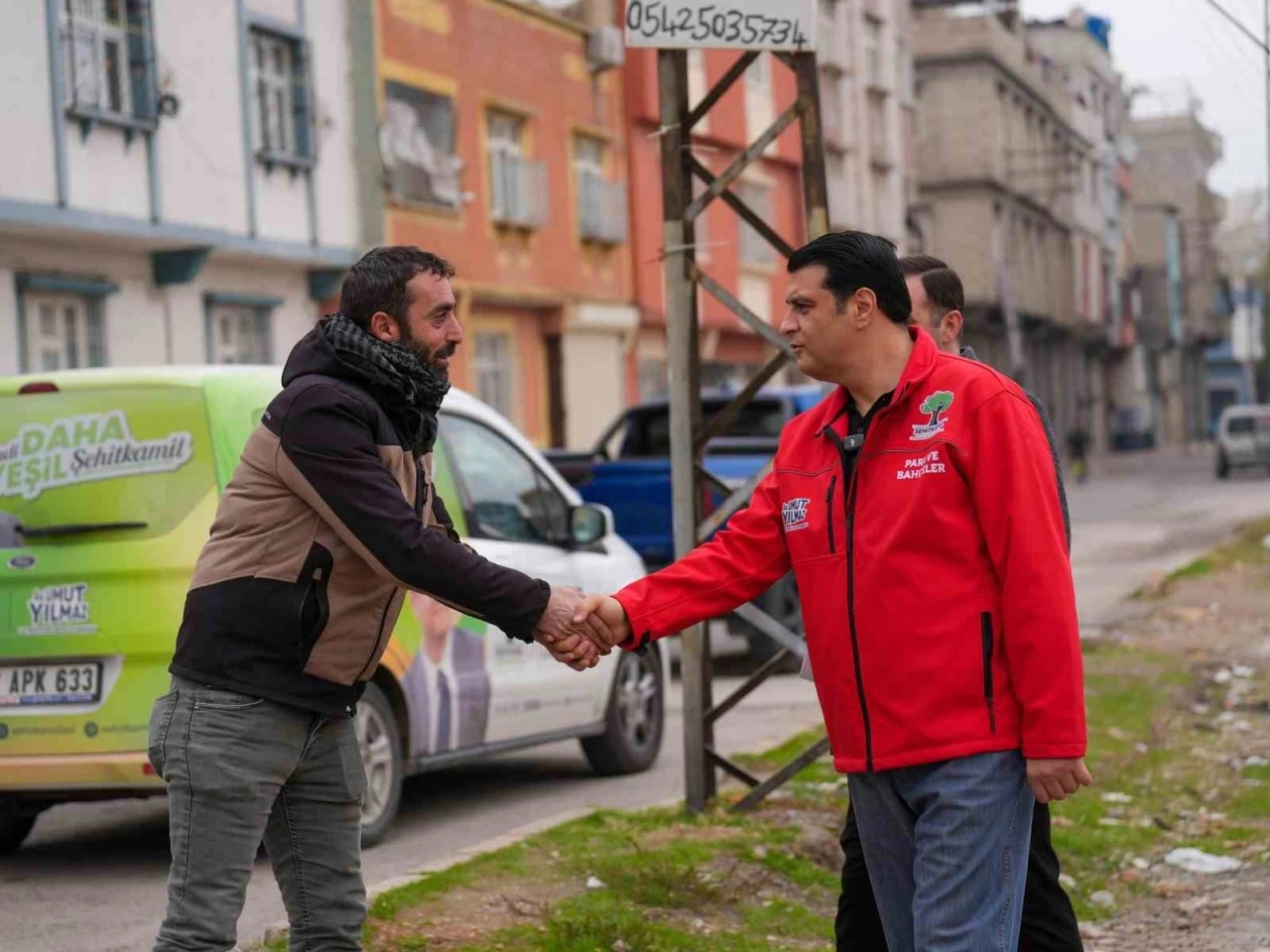 Yılmaz, projeleri yerinde inceledi
