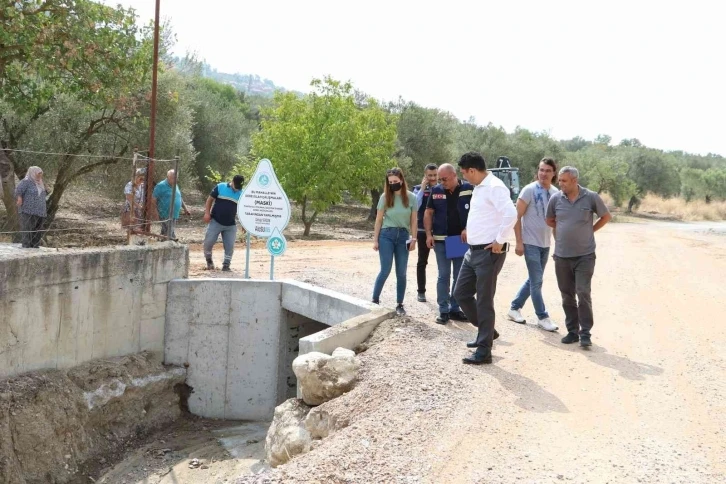 Yol geçişi güvenli, tarım arazileri koruma altında
