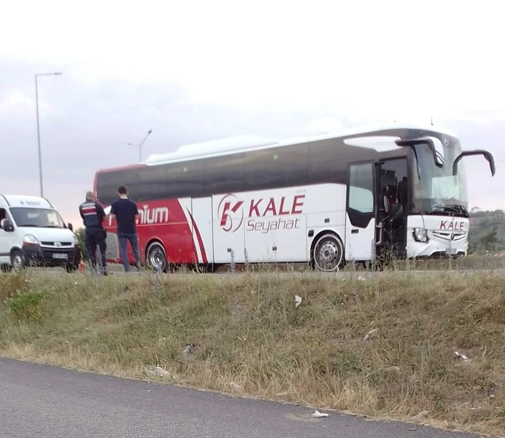 Yolcu otobüsünün çarptığı genç kız hayatını kaybetti
