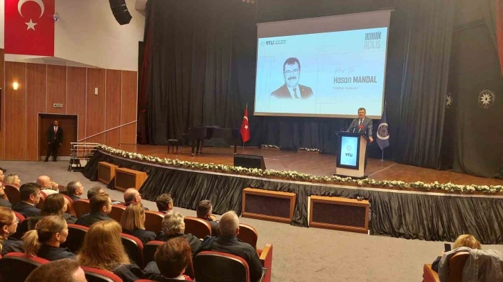 YTÜ’de akademik yıl TÜBİTAK Başkanı Hasan Mandal’ın ilk dersiyle başladı
