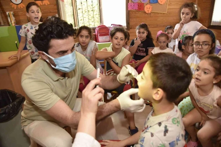 Yunusemre’de miniklere ağız ve diş sağlığı taraması yapılıyor
