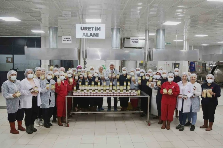 Yüzde Yüz Kadın Emeği Tarımsal Ürün Fabrikası Türkiye’ye örnek oluyor
