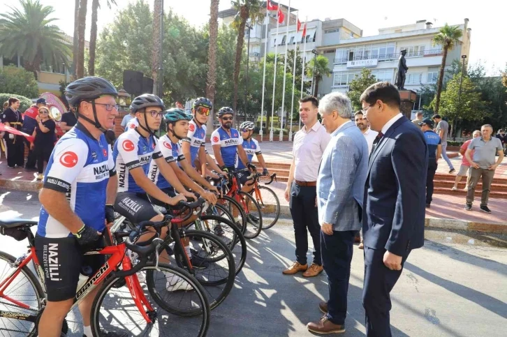 Zaferin 100. yılında 650 kilometre pedal çevirdiler
