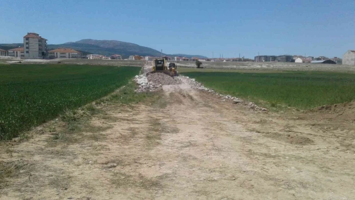 Zafertepe’de yol çalışması
