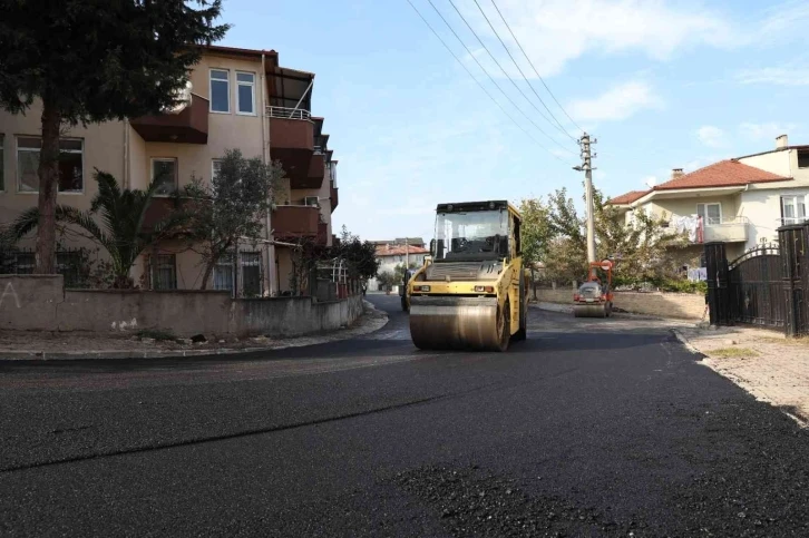 Zeytin Sokak da asfaltlandı
