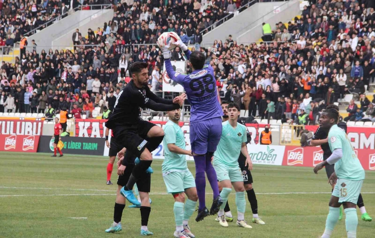 Ziraat Türkiye Kupası: Karaman FK: 0 - Esenler Erokspor: 2
