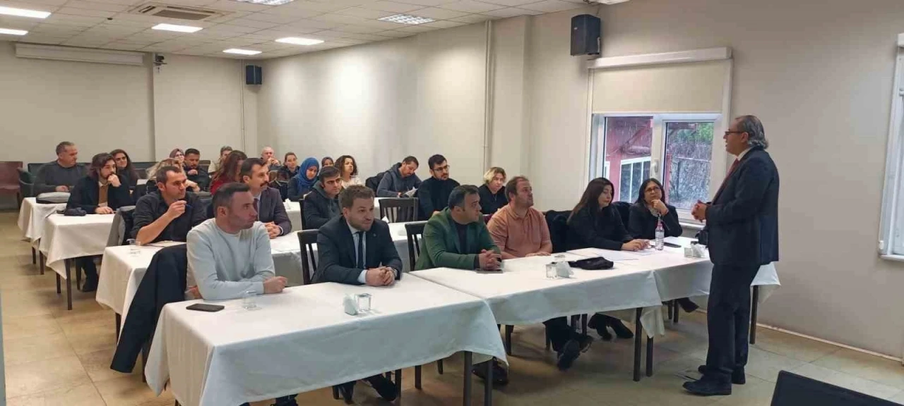 Zonguldak’ta mesleki ve teknik eğitime yönelik istişare toplantısı düzenlendi
