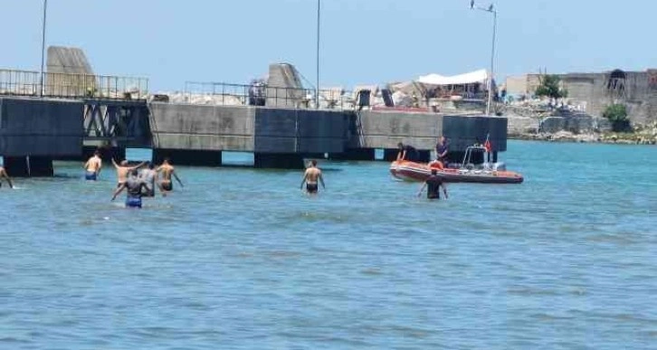 Zonguldak'ta 16 yaşındaki genç denizde kayboldu