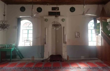 120 yıllık cami, Balıkesir Büyükşehir Belediyesi tarafından restore edildi
