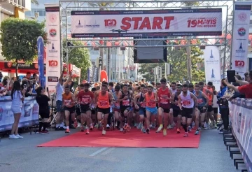 1919 kişi, İzmir’den “Ata”sına koştu
