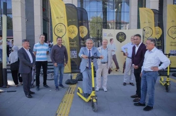 200 e-scooter Kütahya sokaklarında
