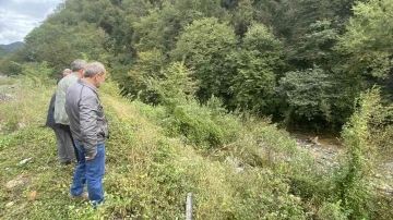 30 metreden ormanlık alana uçtu, hafif şekilde yaralandı
