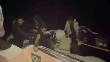 6 düzensiz göçmen kurtarıldı, 17’si yakalandı
