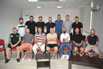 A. Denizlispor yol haritasını masaya yatırdı
