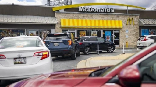 ABD'de McDonald's kabusu! Hasta sayısı 75'e yükseldi