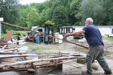 ABD’nin Kentucky eyaletinde meydana gelen selde can kaybı artmaya devam ediyor, 35 kişinin hayatını kaybettiği bildirildi
