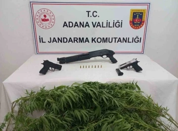 Adana’da 9 kilogram esrar ele geçirildi
