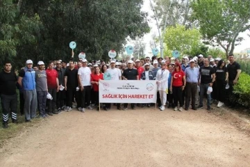 Adana'da 'Sağlık İçin Hareket Et Günü' yürüyüşü 