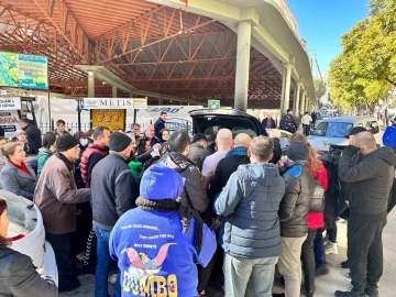 Adana Masası’ndan 15 bin depremzedeye yardım
