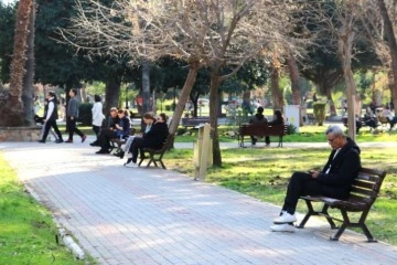 Adana’da termometreler 22 dereceyi gösterdi