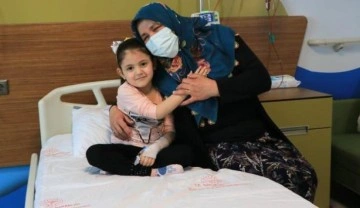Adana'ya ambulans uçakla getirilen Asya çölyak hastası çıktı