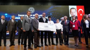 Adıyaman TOBB Kız Anadolu İmam Hatip Lisesi Türkiye 3’üncüsü oldu
