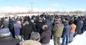 Adıyaman’da enkaz altında kalan işçi Van’da toprağa verildi