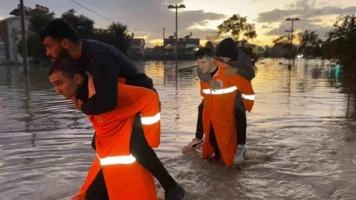 AFAD'dan Manavgat açıklaması: 236 kişi kurtarıldı