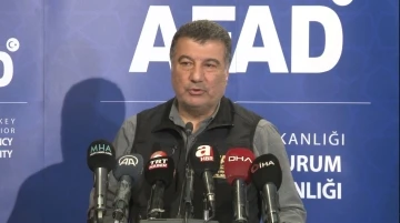 AFAD Deprem ve Risk Azaltma Genel Müdürü Tatar: &quot;Şu ana kadar toplamda 3 bin 858 artçı sarsıntı var&quot;
