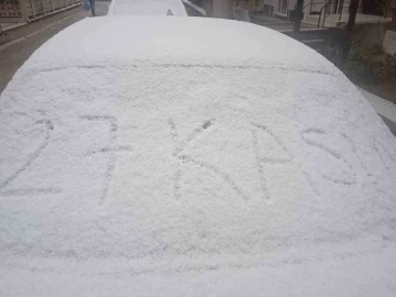 Afyonkarahisar’da kar yağışı etkili oldu
