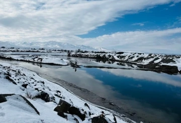 Ağrı’da soğuk hava etkili oluyor
