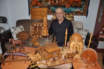 Ahşabı sabırla işleyerek sanat eserine dönüştürüyor
