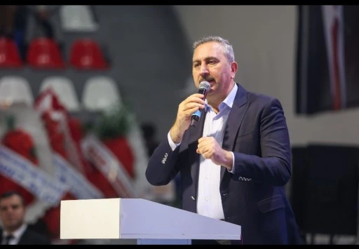 AK Parti Gaziantep Gençlik Kolları 7. Olağan Kongresi Grup Başkanvekili Abdülhamit Gül’ün Katılımıyla Gerçekleşti