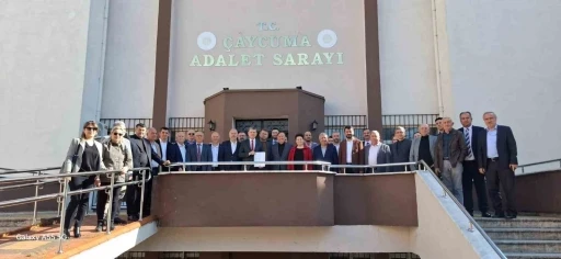 AK Parti İlçe Başkanı Birol Yiğit, mazbatasını aldı
