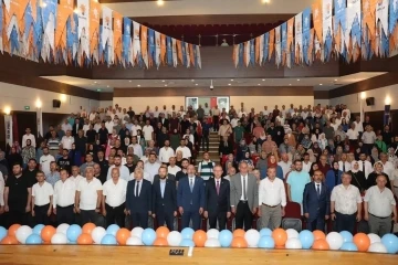 AK Parti’nin 23. kuruluş yıldönümü Kütahya’da coşkuyla kutlandı
