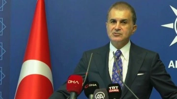 AK Parti Sözcüsü Ömer Çelik, partisinin MKYK gündemine ilişkin açıklamalarda bulunuyor